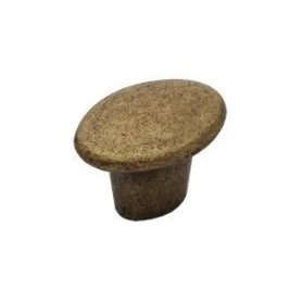 Knopok Othelo - Patina na mosazi